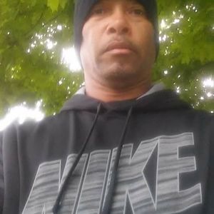 Meet your Posher, Roy